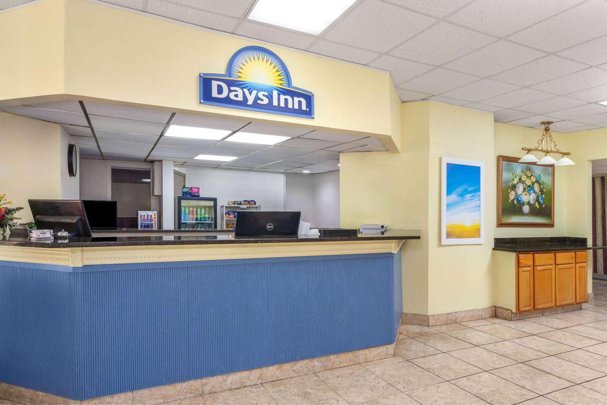 Days Inn By Wyndham Shelby Exteriör bild